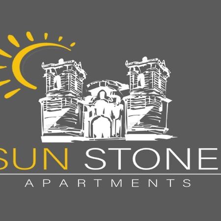 كوتور Sunstone Apartments المظهر الخارجي الصورة